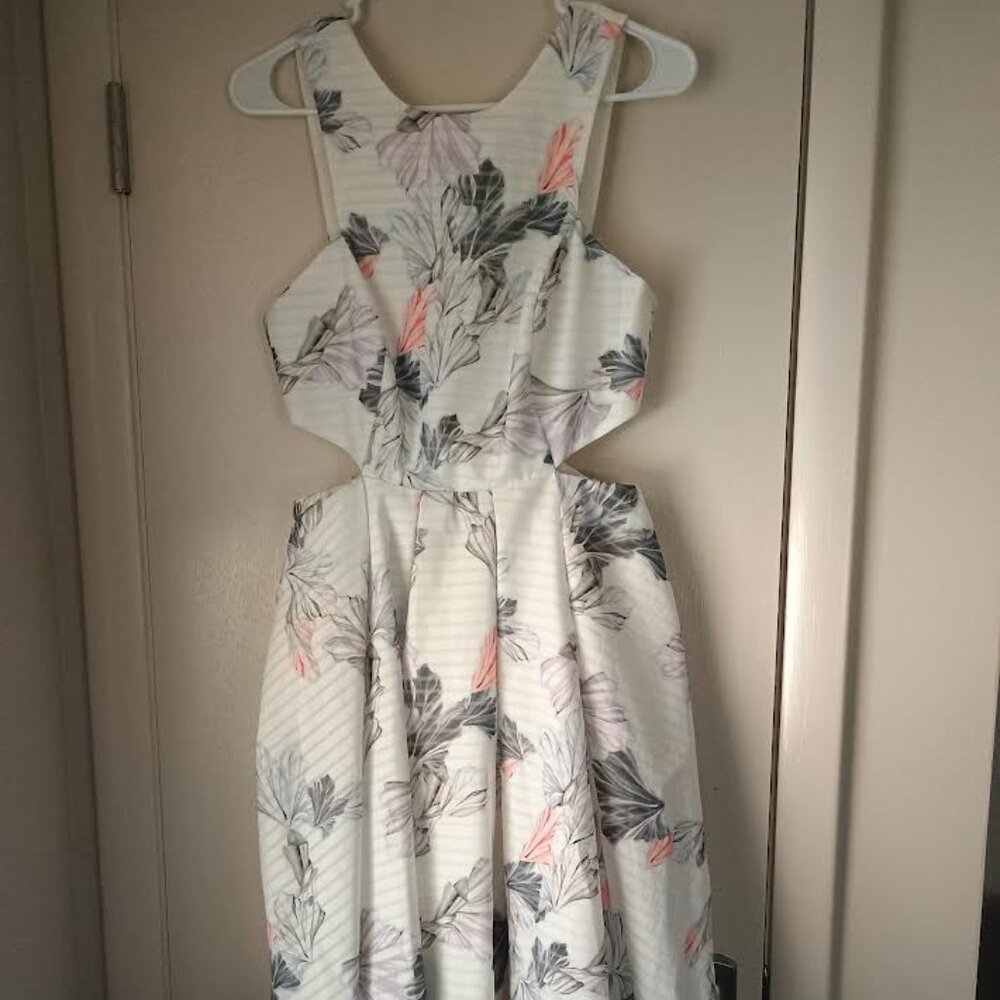 MAY The Label  Midi Floral cutout Dress sz 8